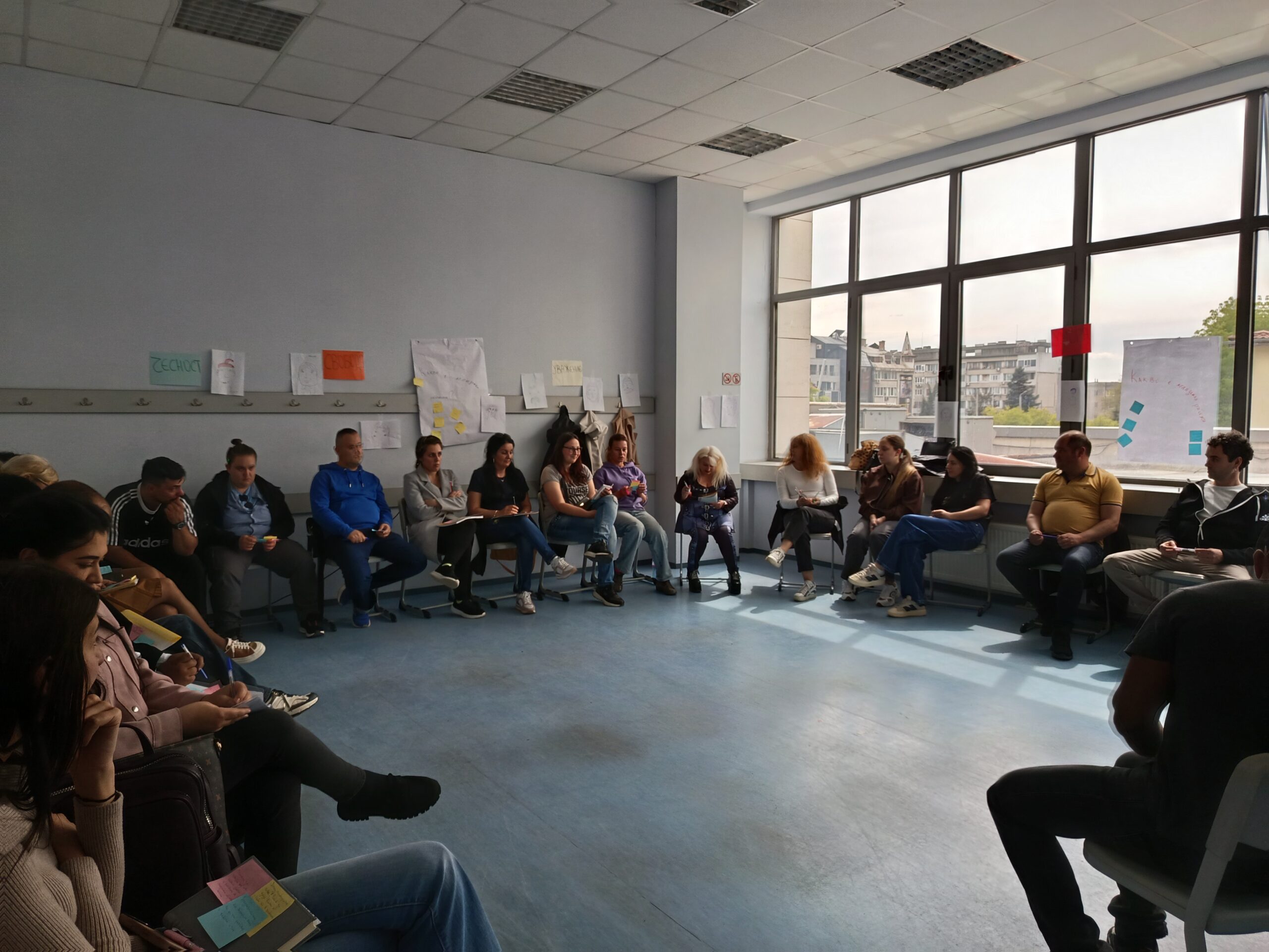 В Бургас се проведе надграждащо обучение за младежки работници